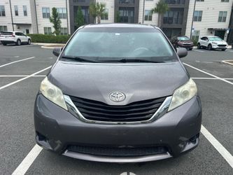 2013 Toyota Sienna