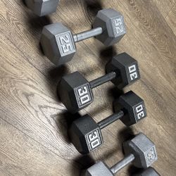 3 Pairs Of Hex Cast Iron Dumbbells   35s, 30s, 25s  Total: 180 lbs