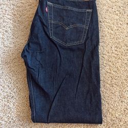 Levi 501’s (Dark Blue)