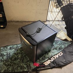 Mini Fridge 