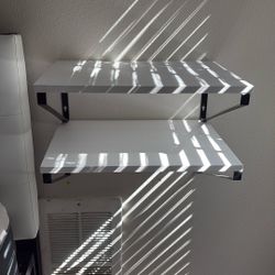 Mounted Shelf