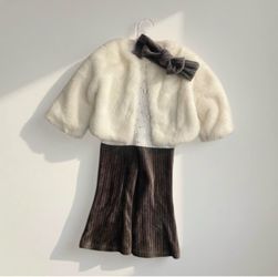 Gorgeous 2T set with fur coat & headband