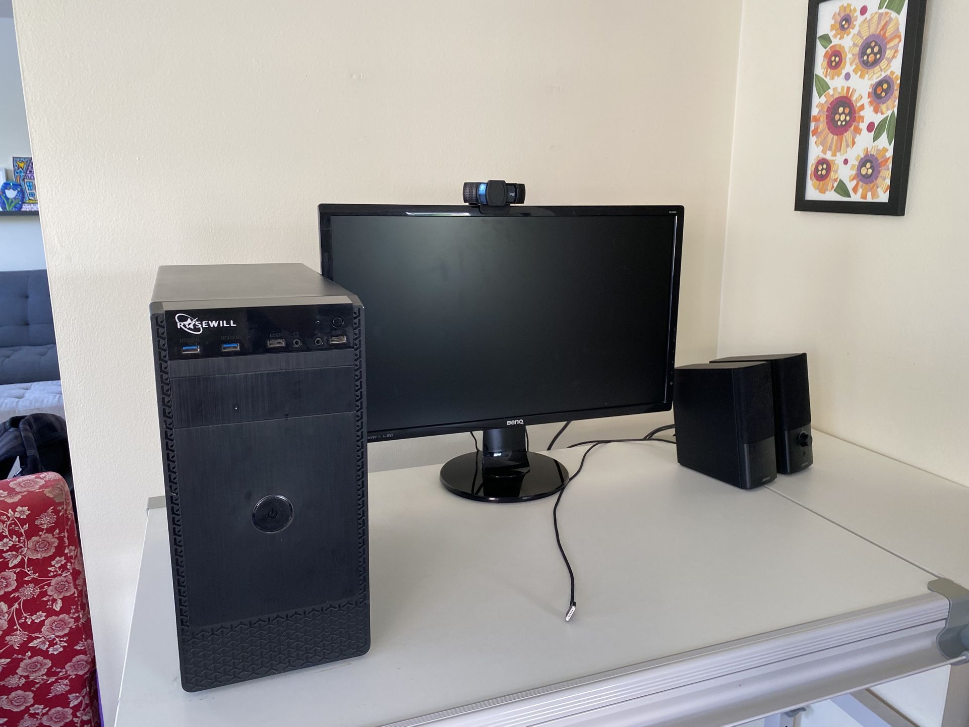 Computer, Monitor, Speakers & Webcam