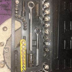 Ratchets  And  Sockets 
