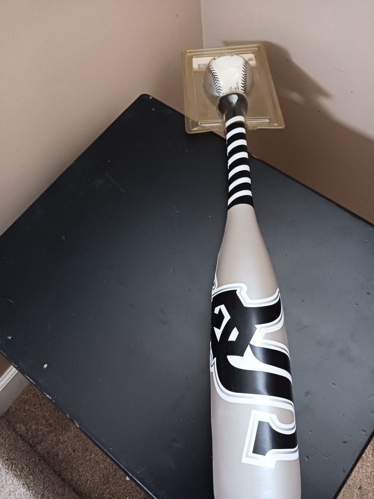 White Sox Official Memorabilia.
