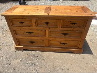 7 Drawer Dresser Real oak Wood