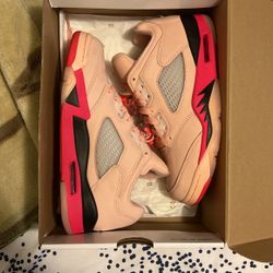 Jordan 5s Size 6 In Womens
