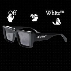 OFF-WHITE Wayfarer Sunglasses SAVANNAH in Solid Color