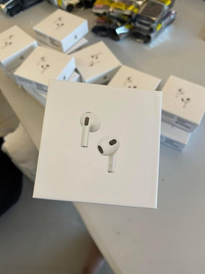 Air pods 2, AirPods Pro 2, Air pods 3, Air pods 4, Air pods pro,Air pods Max | Brand New | Bulk Deal Available