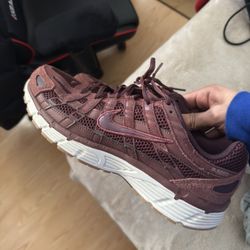 Nike p-6000 Size 12