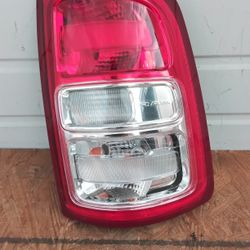 2019-2022 Dodge Ram 2500 Rear Taillight 