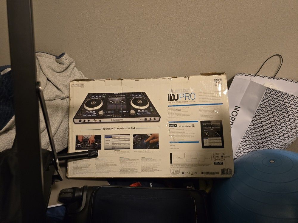 Numark iDJ Pro