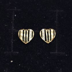 10kt Real Gold Heart Shaped Stud Earring 