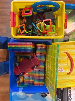Magnetic Tiles Lot – PicassoTiles + Bonus Set with Cars (200+ pcs)