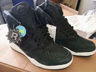 Reebok pumps