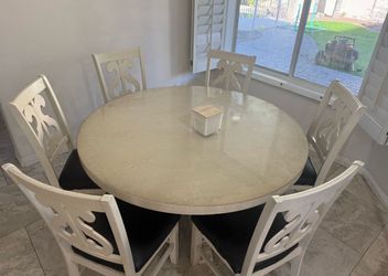 Dinning table