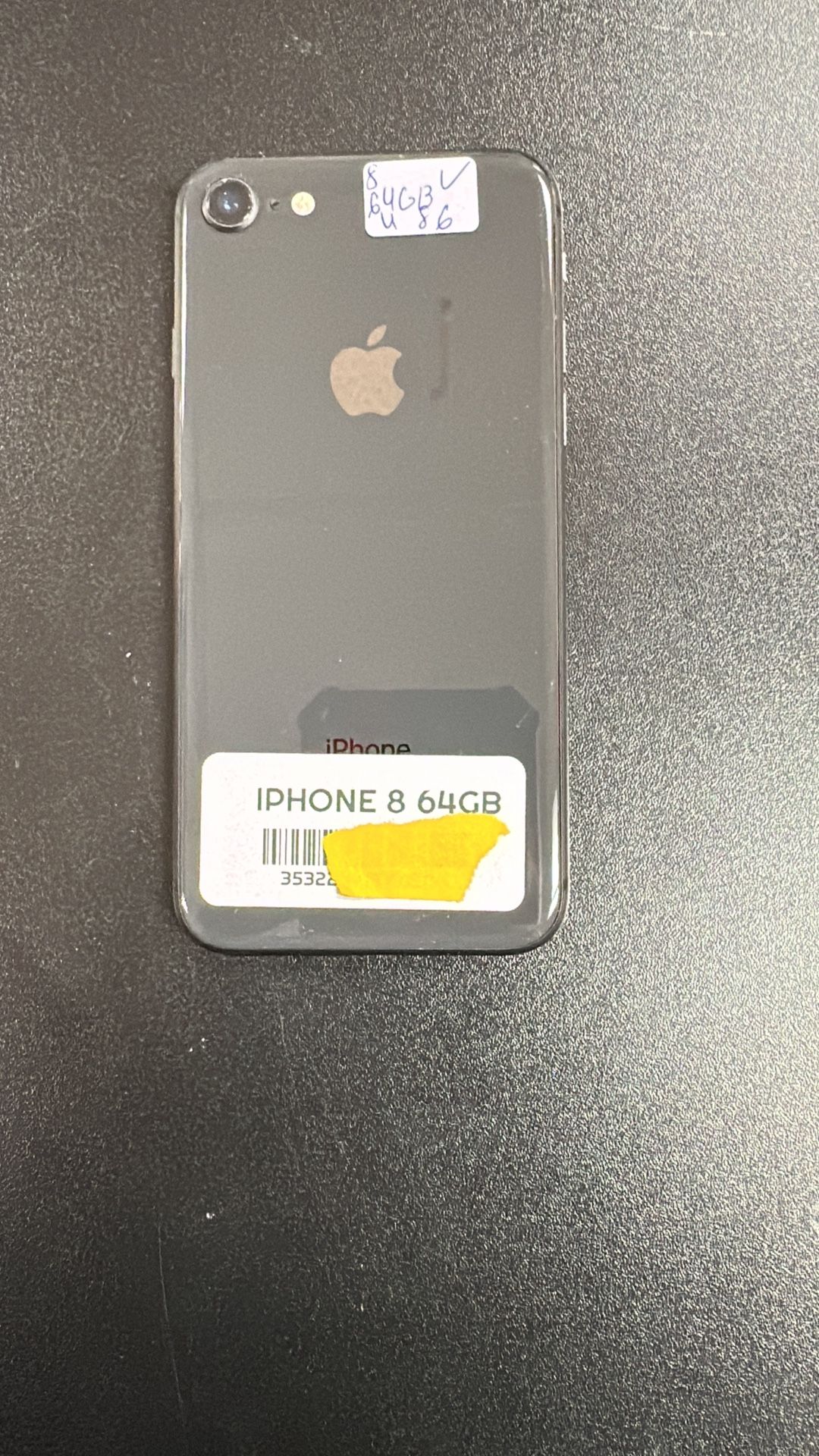 iPhone 8 64GB 
