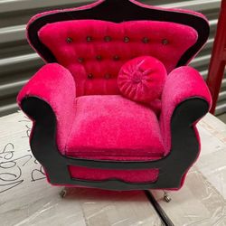 JEWELRY BOX - Black and Pink Plush Jeweled Back Armchair