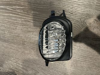 06 Mercedes Benz C230 Fog Light 