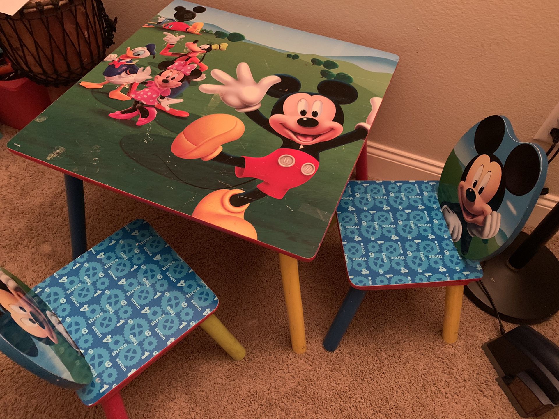 Disney Kids Table & Chairs