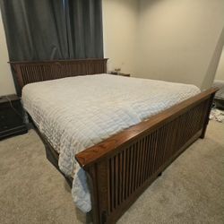 Solid Wood Mission Style Bed Frame - Cal King