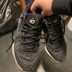 Kevin Durant 16s Dark Blue 