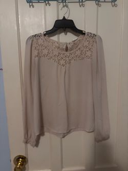Cream Lace Yoke Long Sleeve Blouse