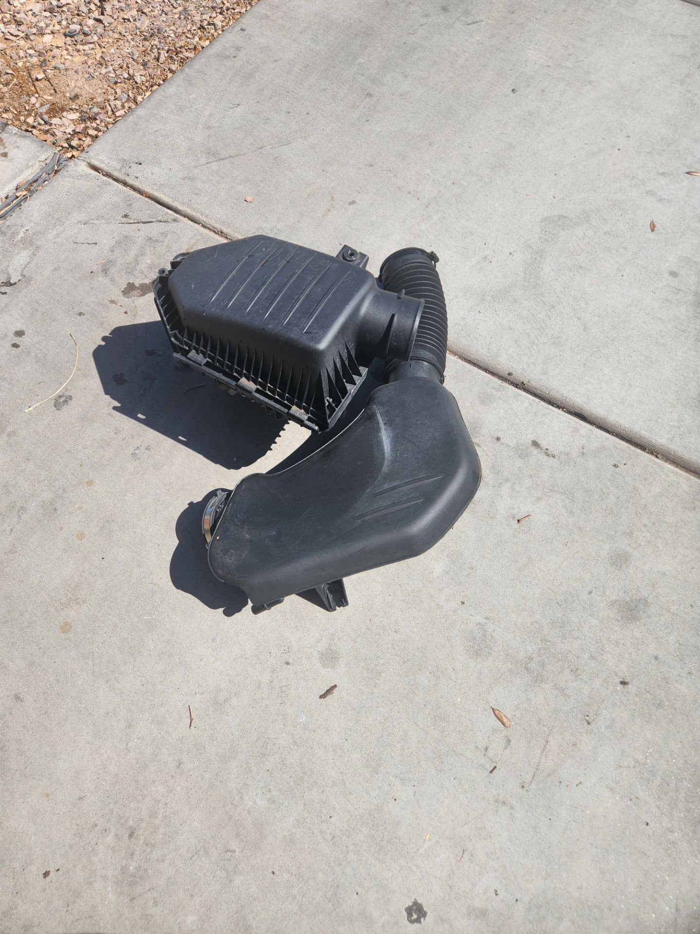 Charger air intake Assembly and Box