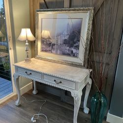 4 Items Available / Console Table / Decor