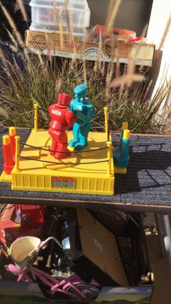 Collectible Vintage Marx Rock Em Sock Em Robots