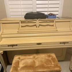 Need To Sell Moving!!! 