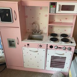 Kids Play Kitchen
