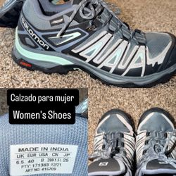 Women's Shoes, Size 8, Excellent for hiking.