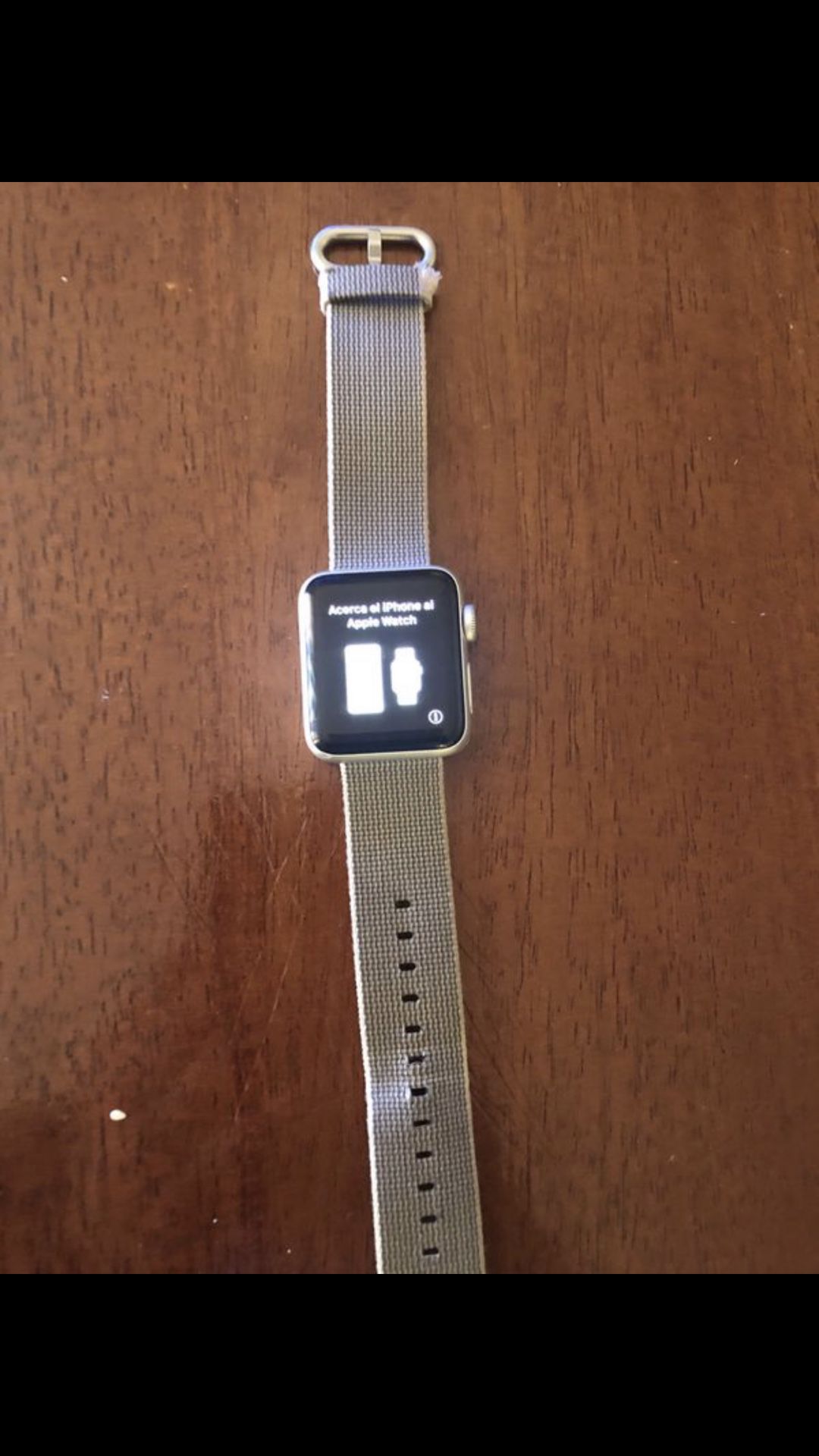 Apple Watch series 2 38(cracked screen)