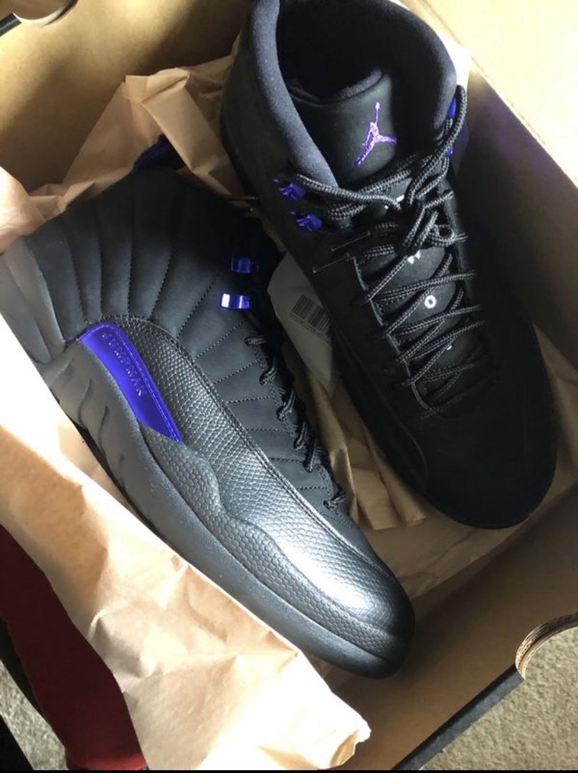 Jordan 12 size 9.5