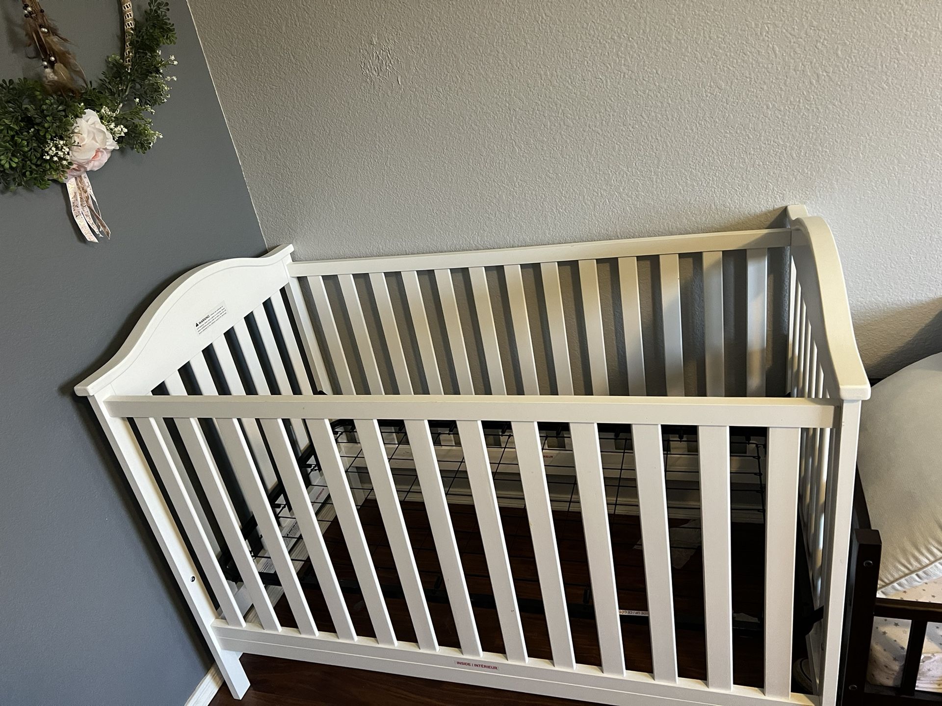 Baby Crib 