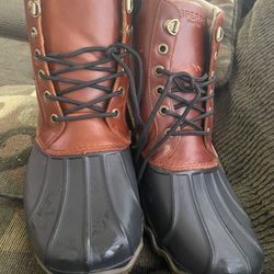 Snow Boots