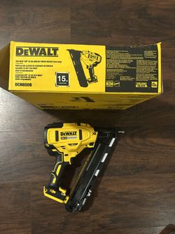 Dewalt 15” Angled nail