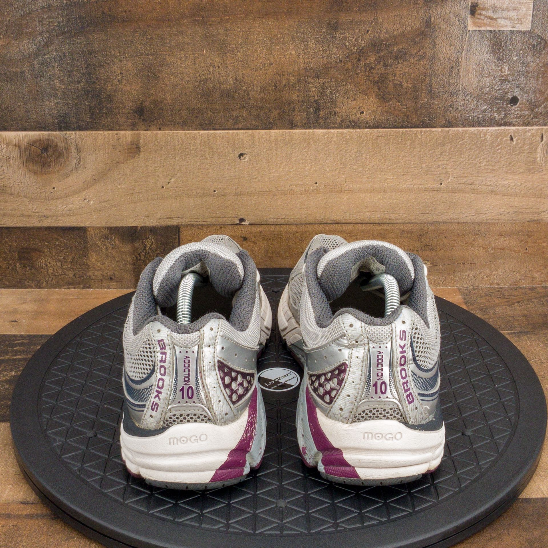 Brooks Addiction 10 Womens Size 12B