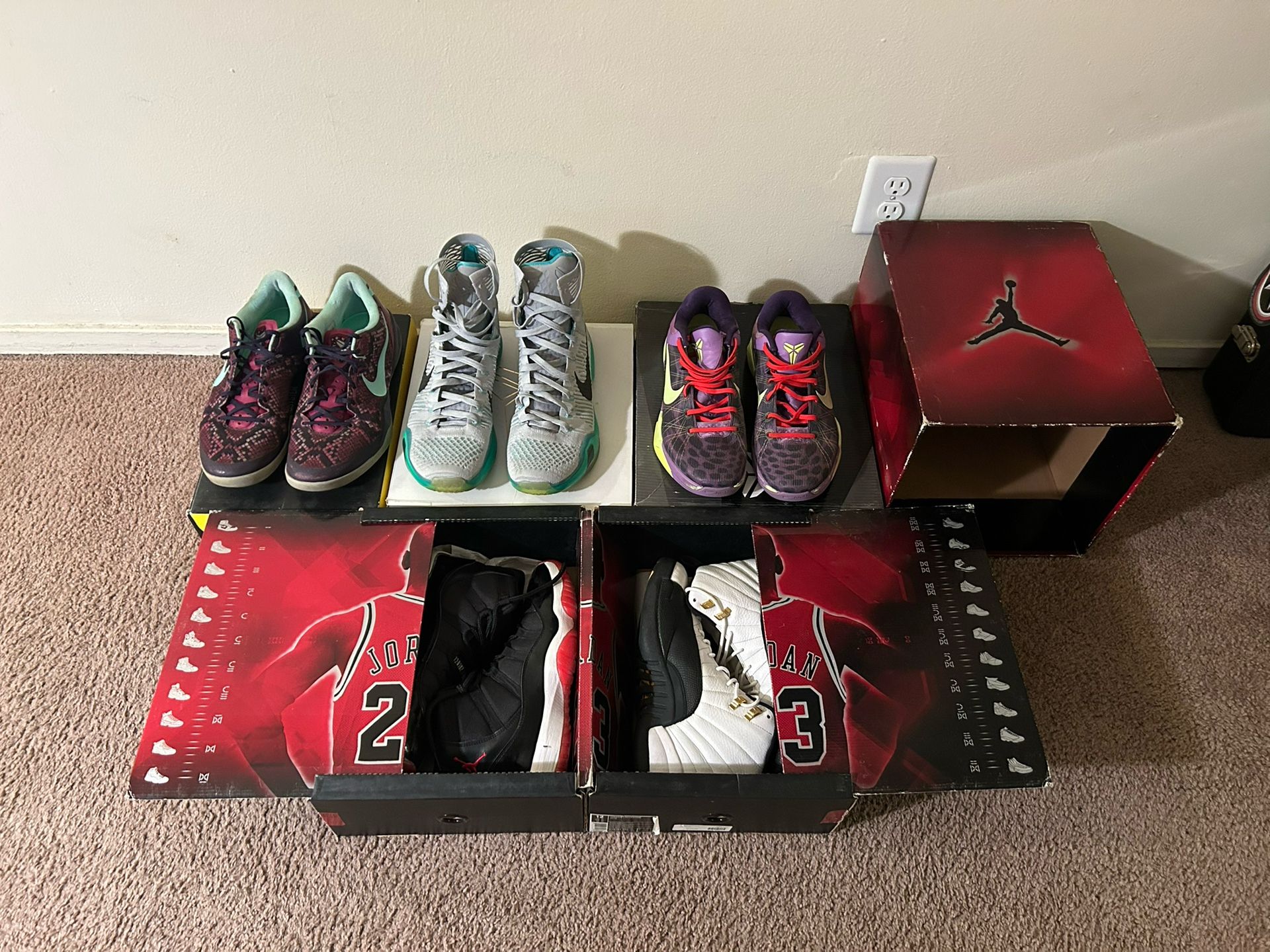 Kobe/ Jordan Sneaker Bundle