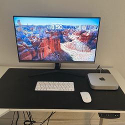 Samsung 30in 4K Monitor HDR