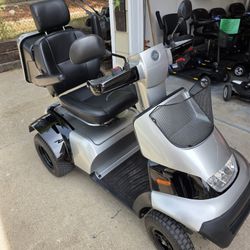 Barely Used Afikim S4 Heavy-duty Recreational Mobility Scooter 