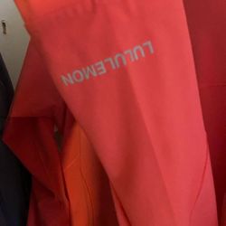 Lululemon  Mist Over Windbreaker