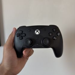 Hyperkin The Competitor Wired Controller for Xbox Series X|S, Xbox One & PC with Hall Effect Joysticks & Impulse Triggers; Symmetrical Black