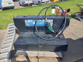Diesel Tranfer tank and Pump 100gal. With 30 gallons of diesel