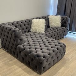 Gray tufted 2 Piece Sectional 