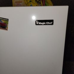 Magic  Chef Refrigerator 