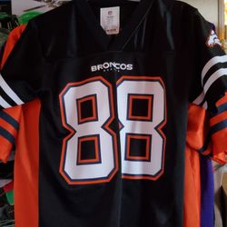 Rare Denver Broncos Football THOMAS Jersey #88 Youth S 8