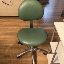 Rolling Chair