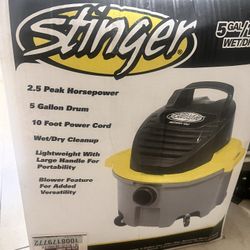 Stinger 5 Gallon Vacuum 